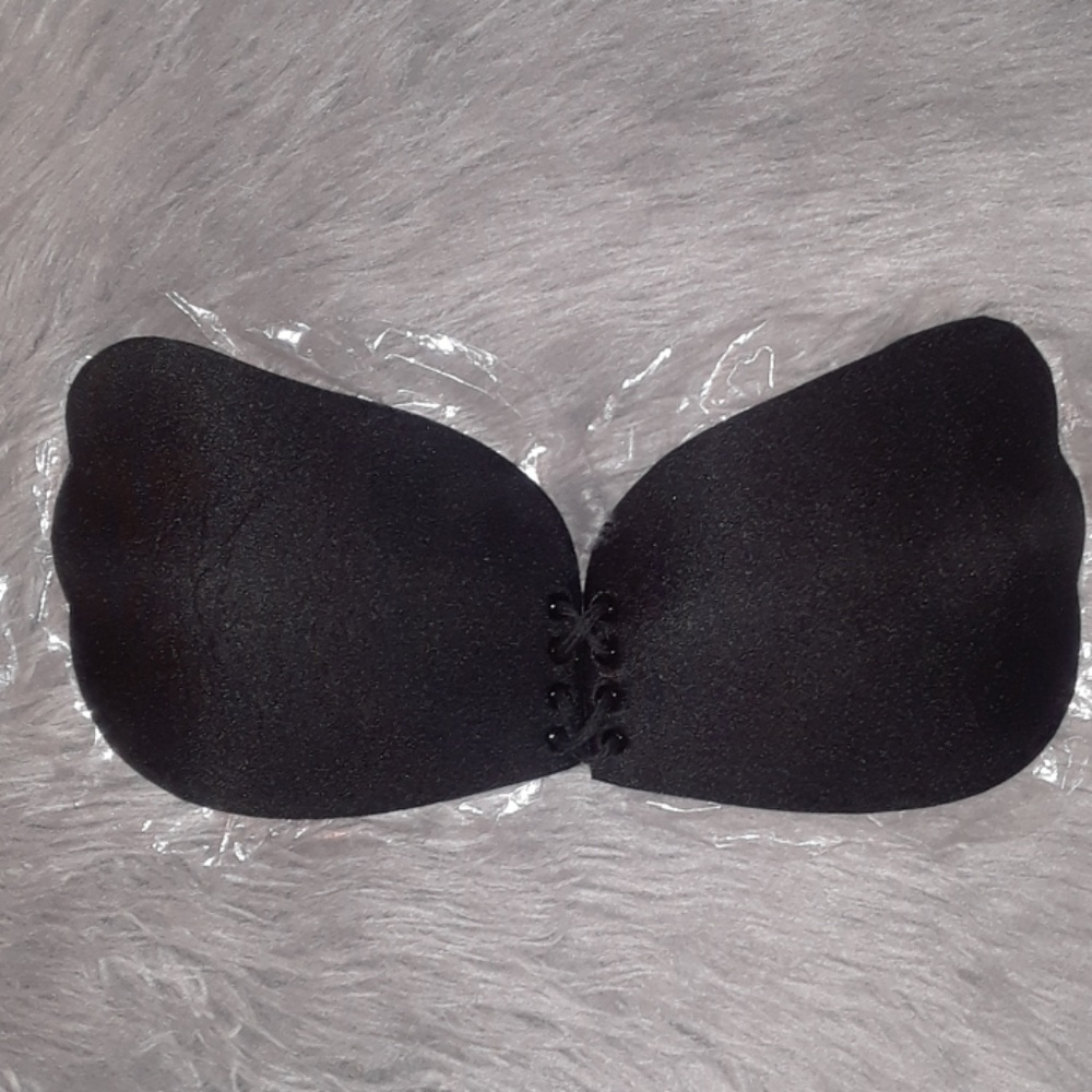 Strapless bra